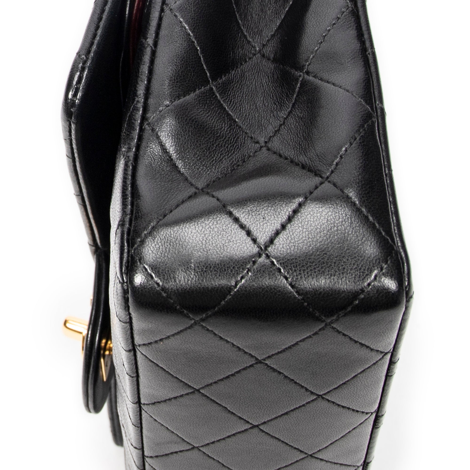 Shoulder Bag Classic Double Flap 26 Black Quilted Lambskin Leather