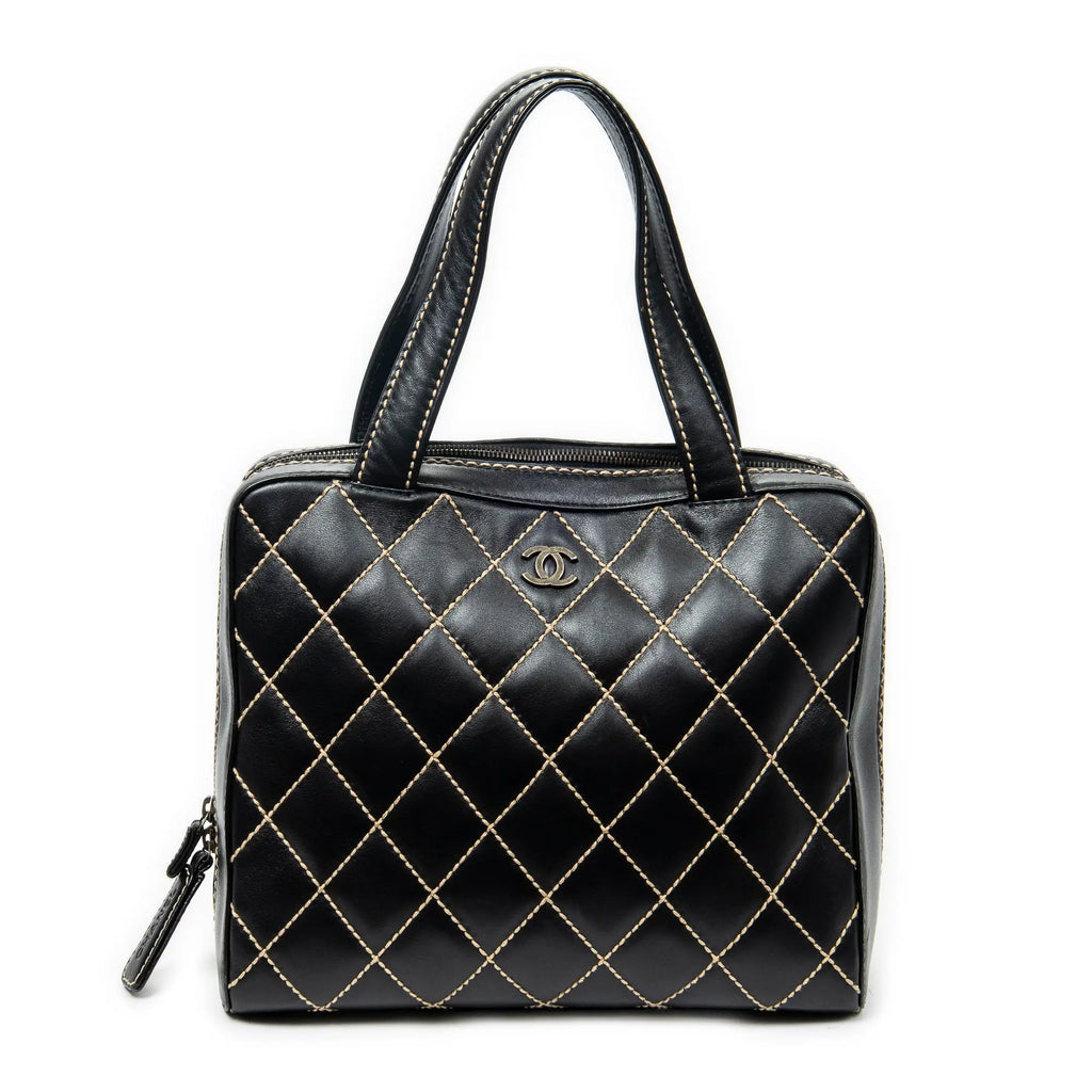 Chanel - Sac cabas carré CC Wild Stitch - Noir