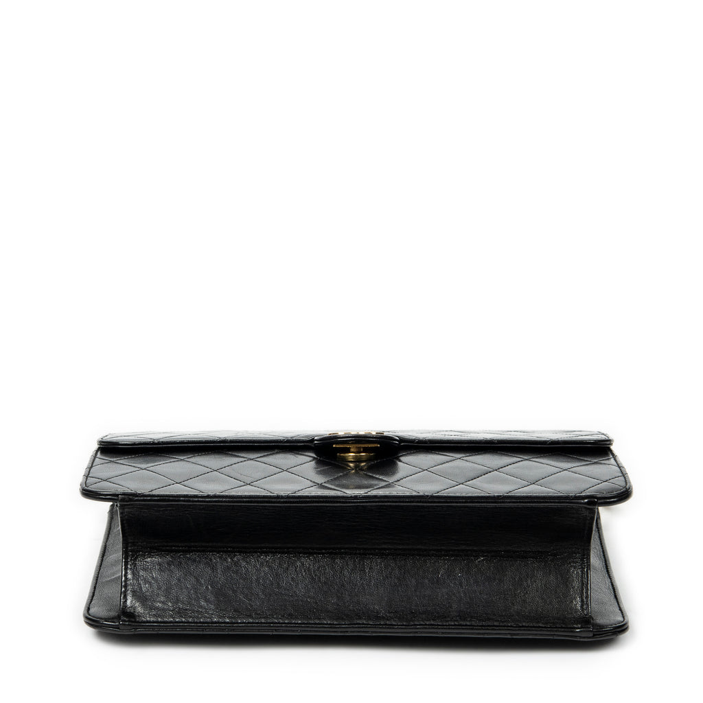 Shoulder Bag Vintage Push Lock Straight Flap Black Quilted Lambskin Leather