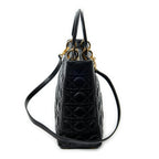Bandolera Lady Dior Grande con cremallera de piel de cordero Cannage negra