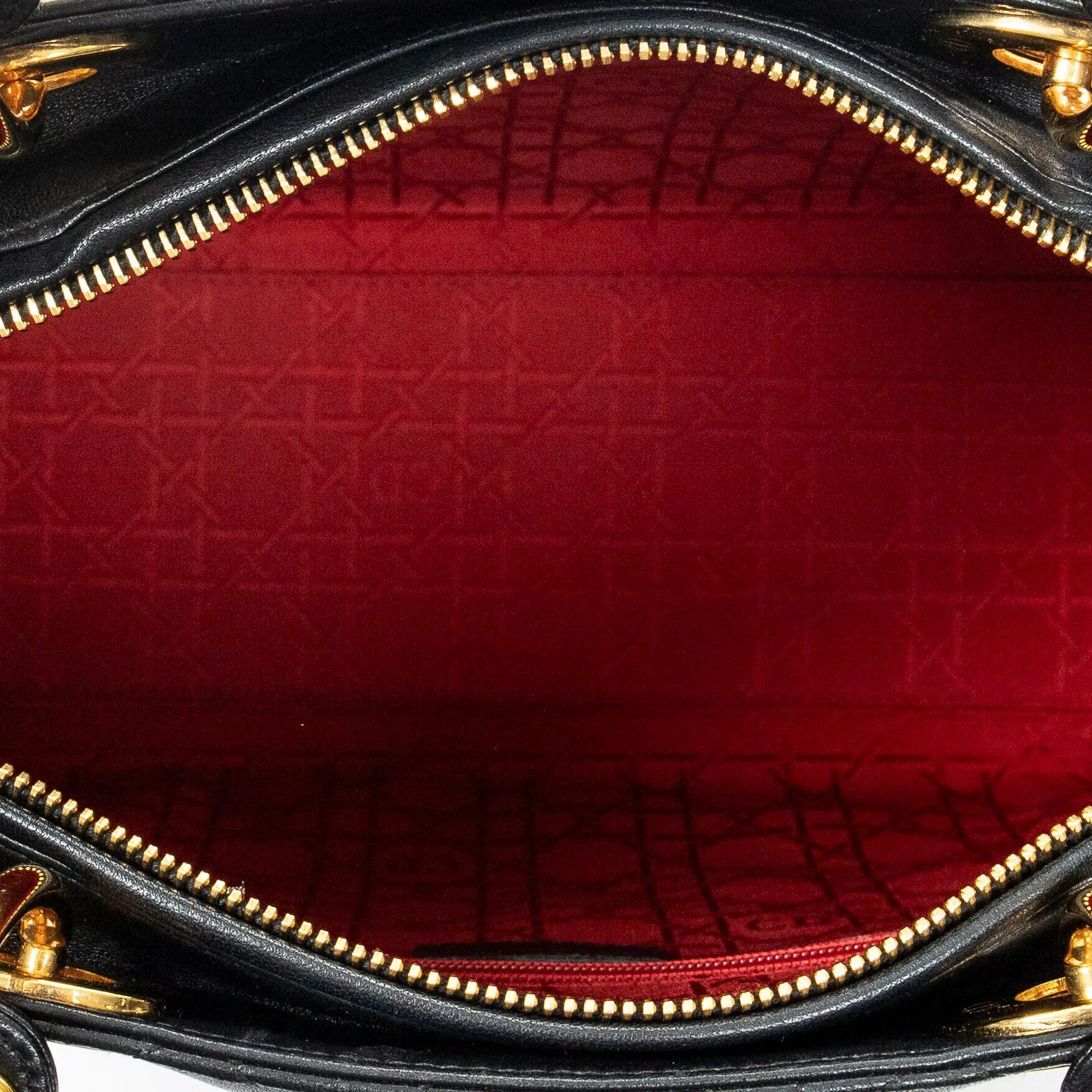 Bandolera Lady Dior Grande con cremallera de piel de cordero Cannage negra
