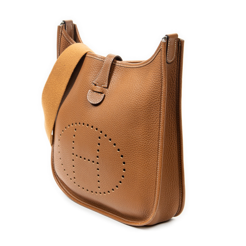 Bolso de Hombro Evelyne I PM Piel Clemence Color Oro