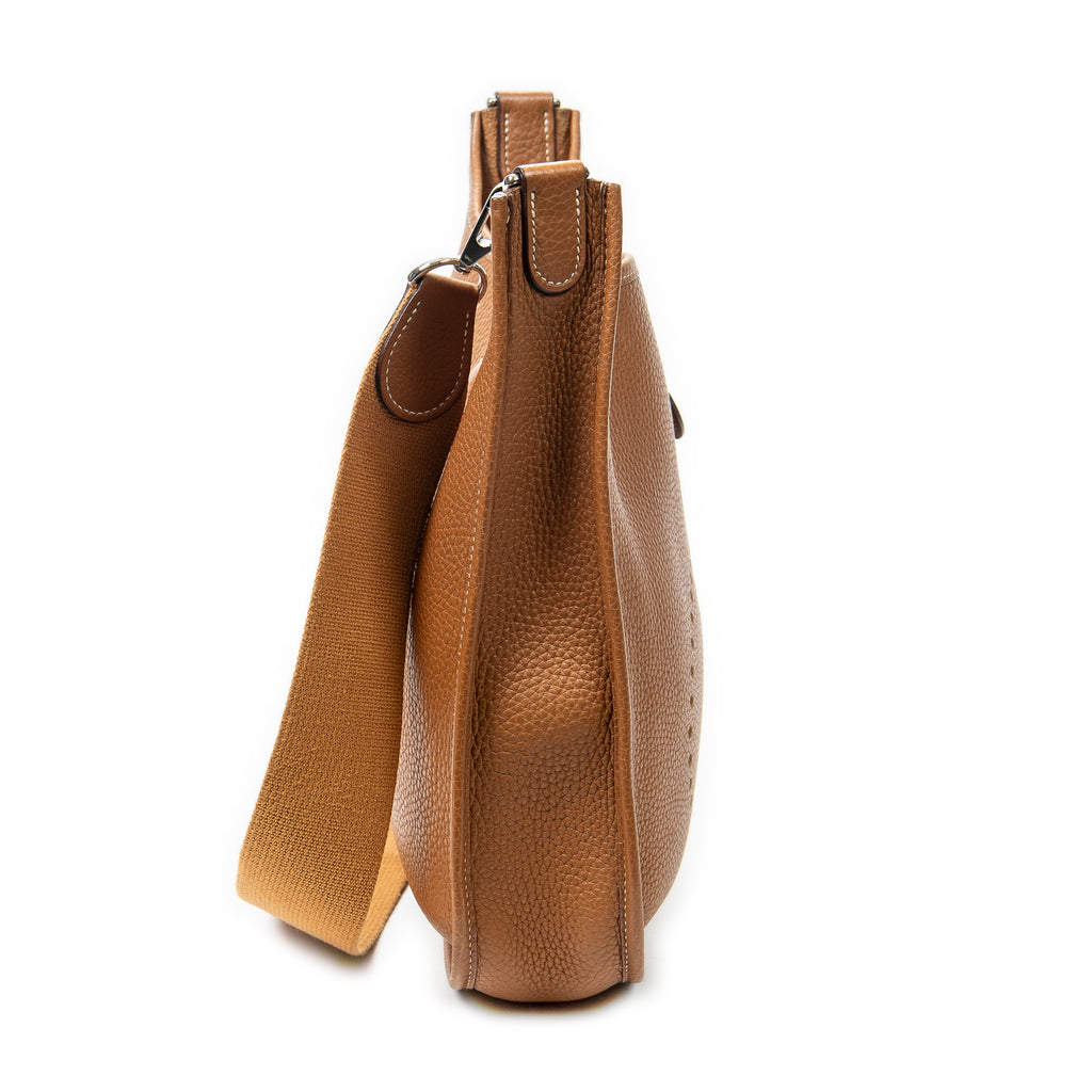 Bolso de Hombro Evelyne I PM Piel Clemence Color Oro