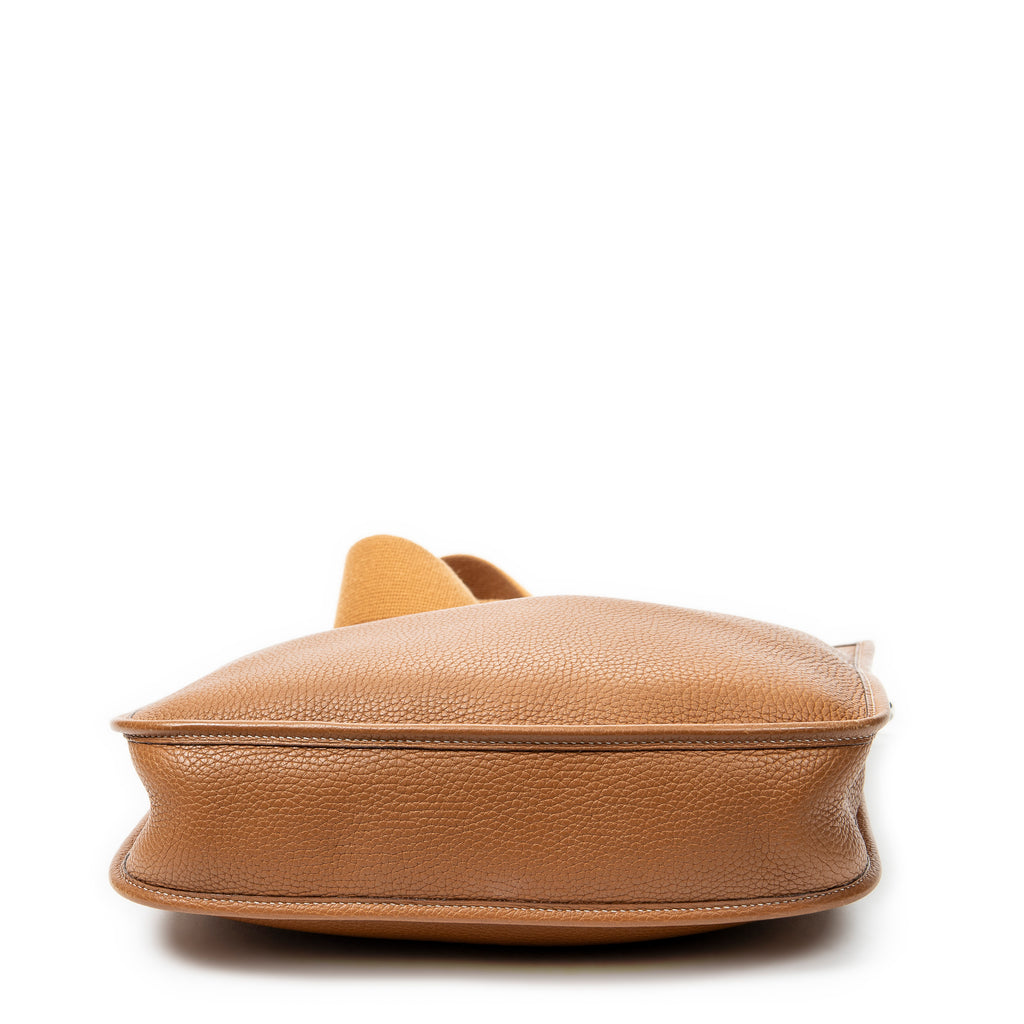 Bolso de Hombro Evelyne I PM Piel Clemence Color Oro