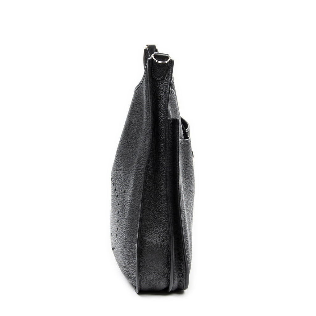 Shoulder Bag Evelyne II TGM Black Togo Leather