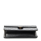 Bolso de hombro vintage con cierre de presión, solapa recta, piel de cordero acolchada negra