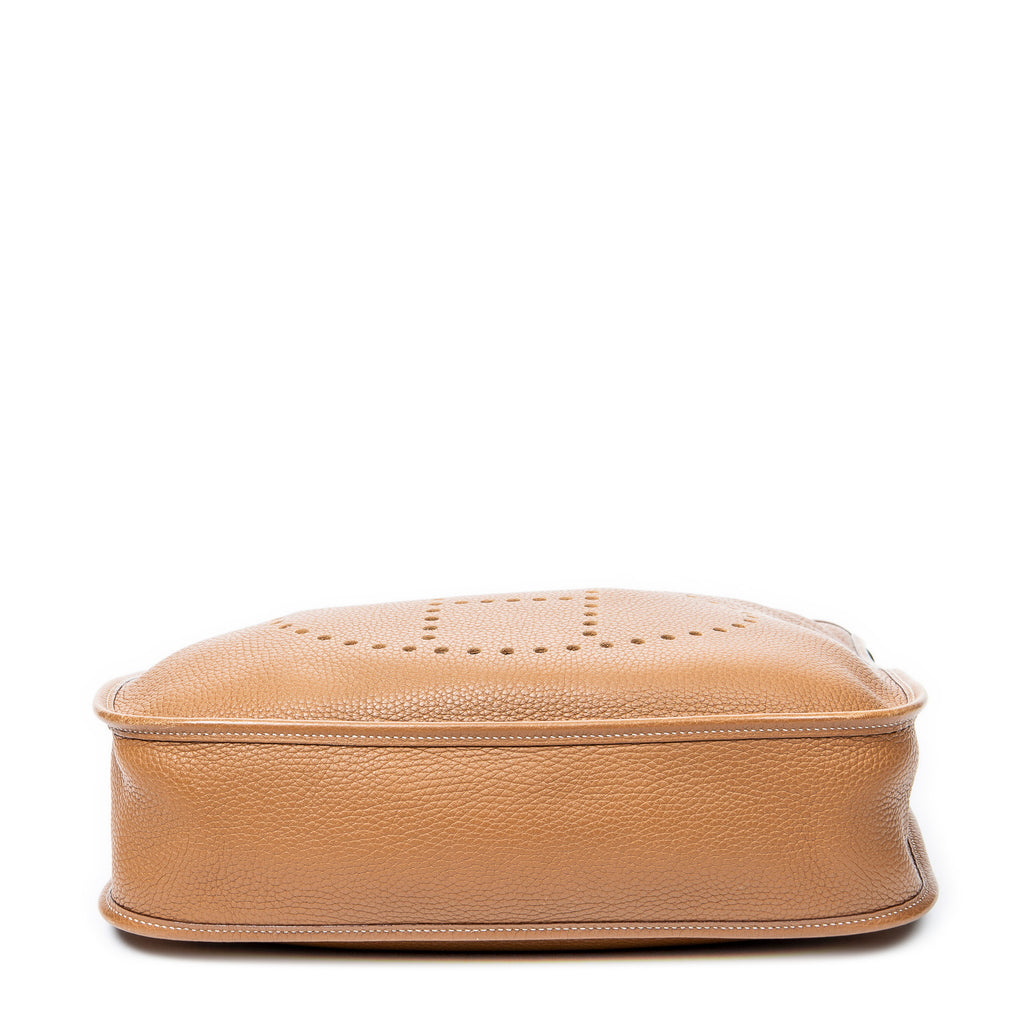 Shoulder Bag Evelyne I GM Gold Clemence Leather