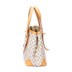 Bolso de Hombro Hampstead MM Damier Azur Color Marfil