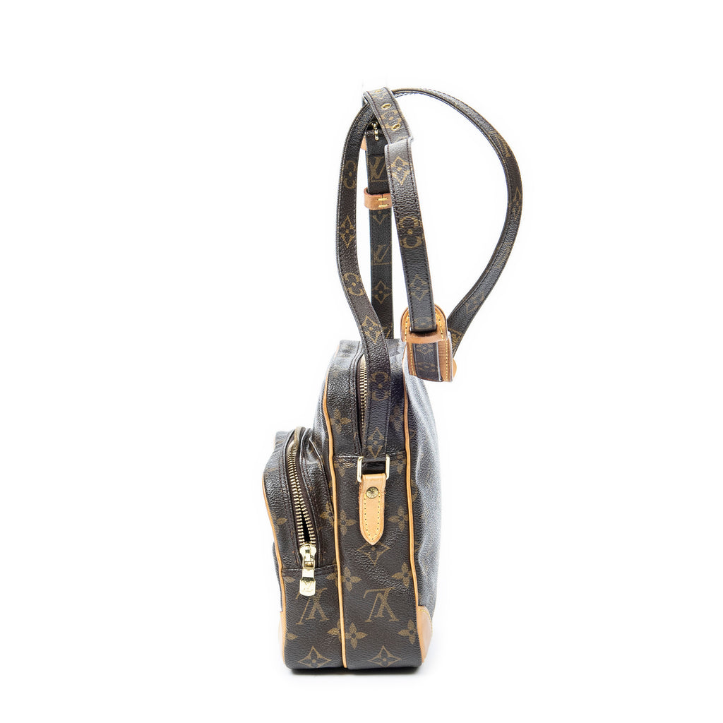 Bolso de Hombro Amazone PM Lona Monogram Marrón