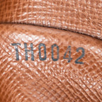 Bolso de Hombro Amazone PM Lona Monogram Marrón