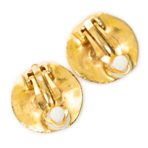 Pendientes pequeños CC redondos de clip chapados en oro