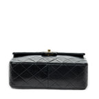 Bolso de Hombro Mini Clásico Solapa Recta Cuero de Cordero Acolchado Negro