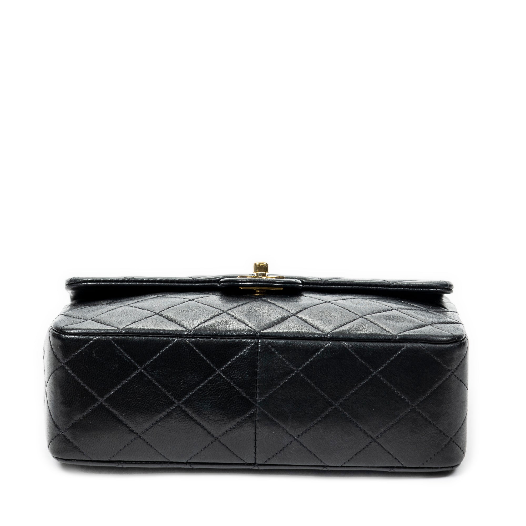 Bolso de Hombro Mini Clásico Solapa Recta Cuero de Cordero Acolchado Negro