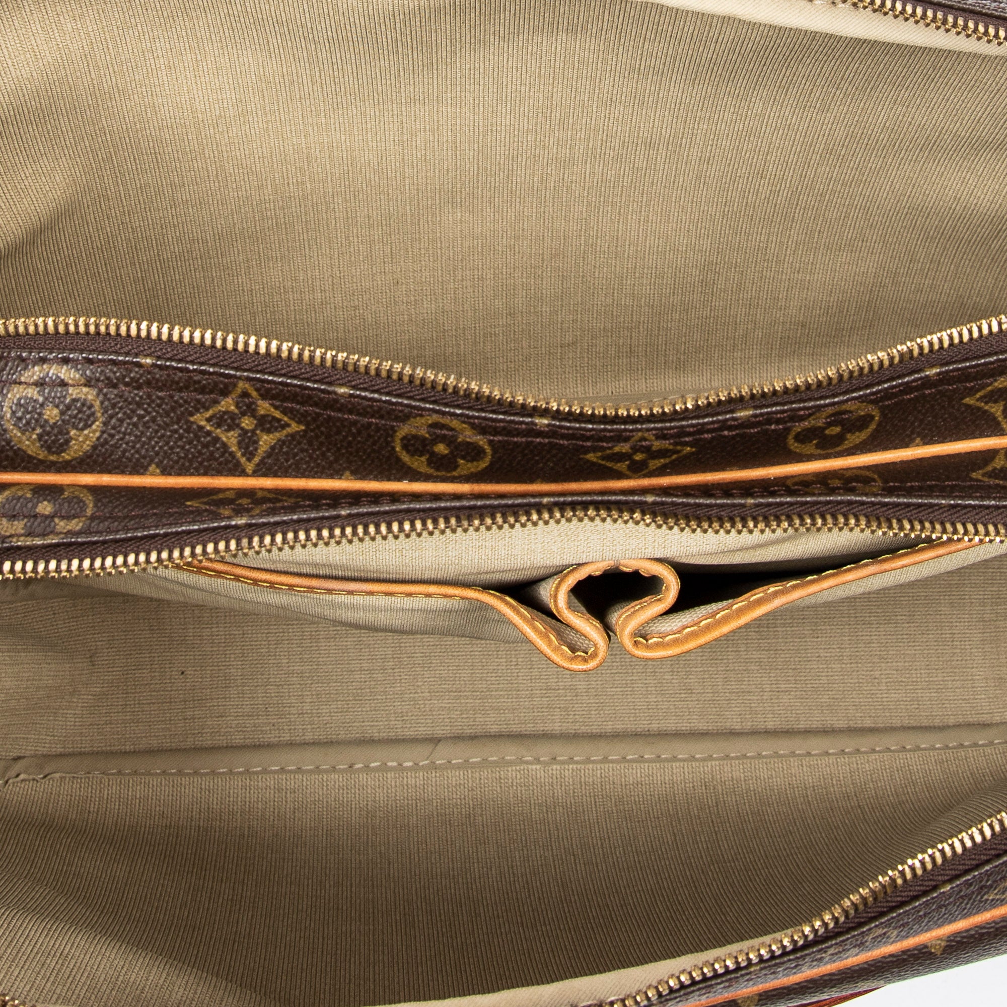 Shoulder Bag Reporter GM Brown Monogram Canvas