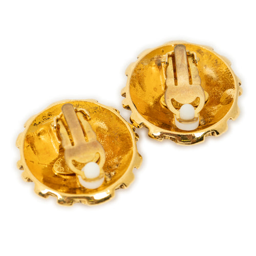 Pendientes CC redondos de clip chapados en oro