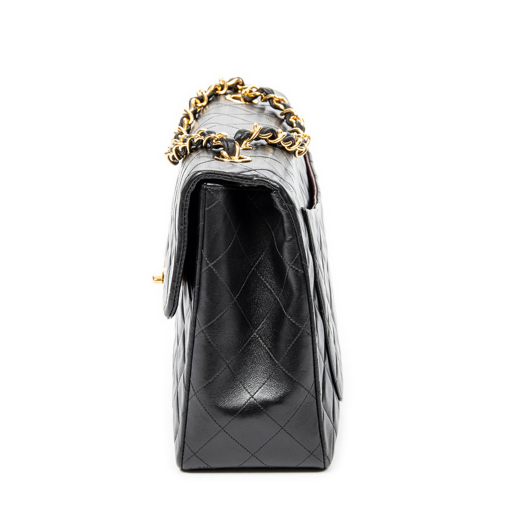 Bolso de Hombro Maxi Jumbo XL con Solapa de Piel de Cordero Acolchada Negra