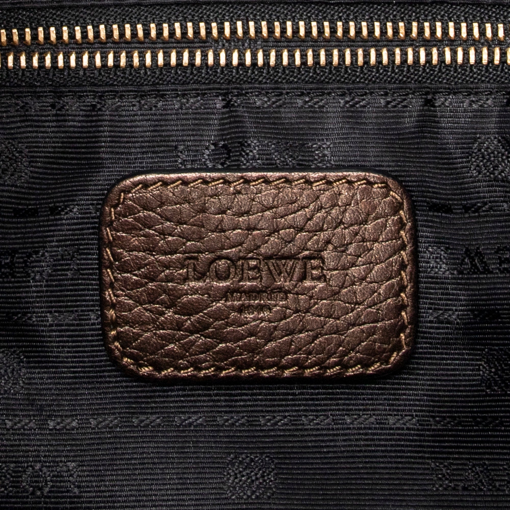 Shoulder Bag Heritage Messenger Brown Grained Leather