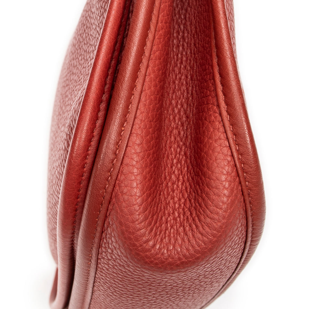 Shoulder Bag Evelyne III PM Sanguine Clemence Leather