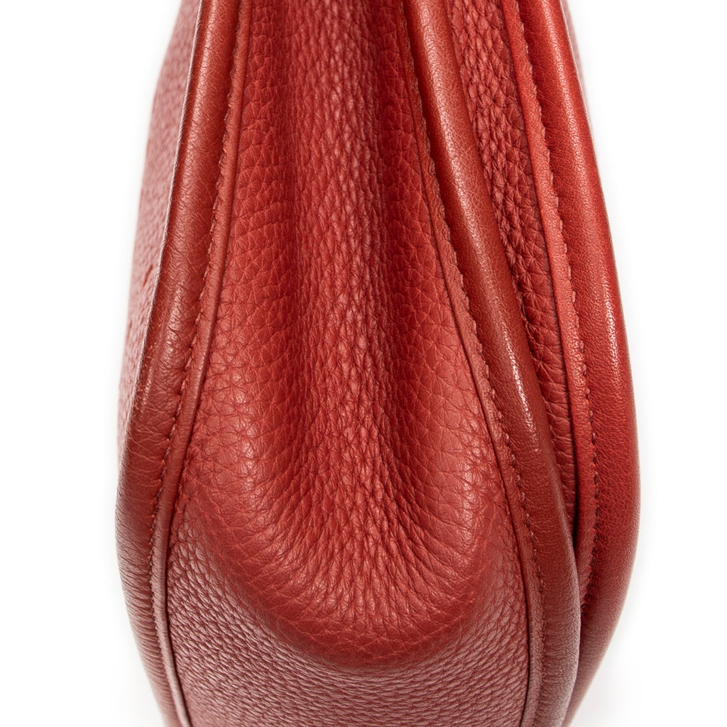 Shoulder Bag Evelyne III PM Sanguine Clemence Leather