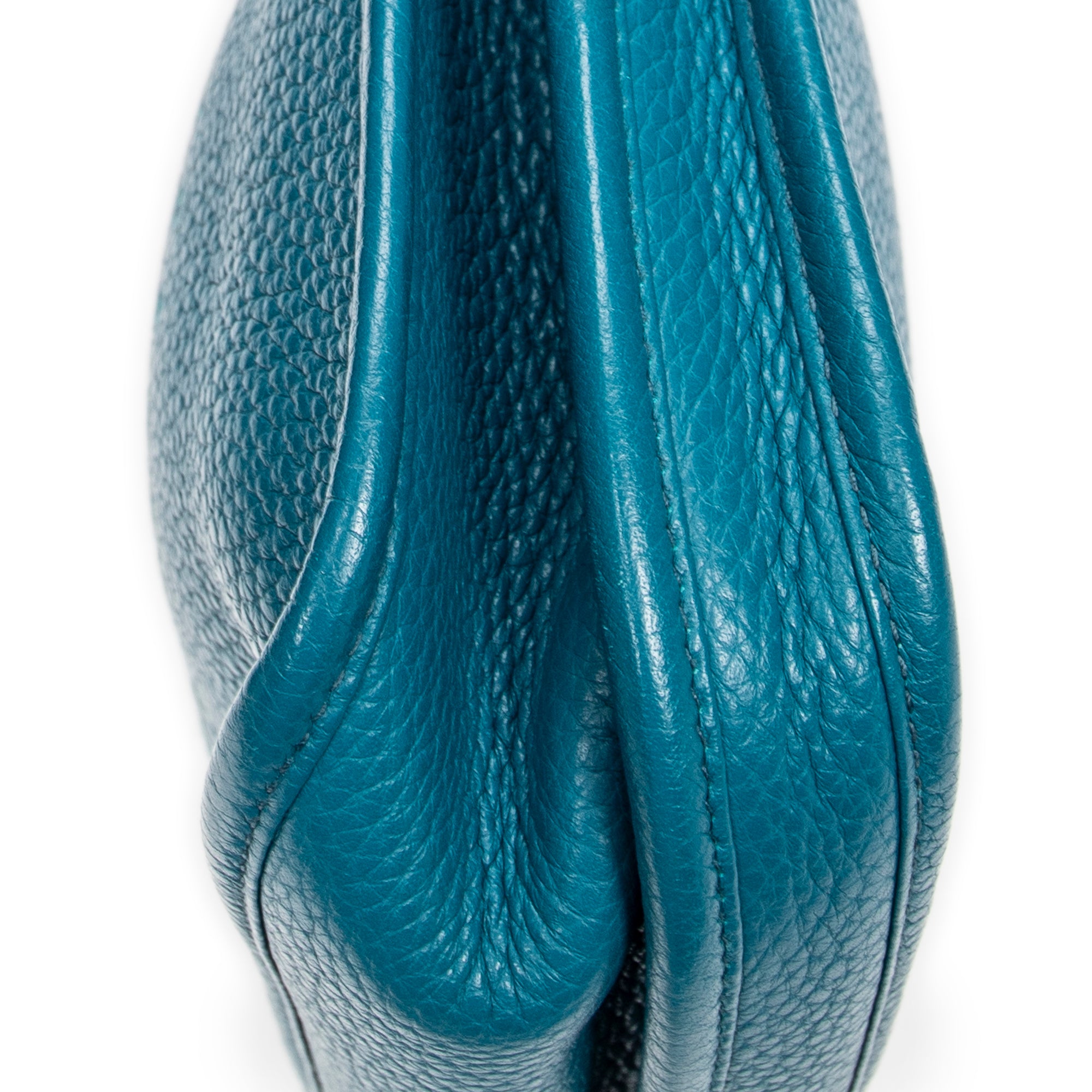 Shoulder Bag Evelyne III PM Blue Izmir Clemence Leather