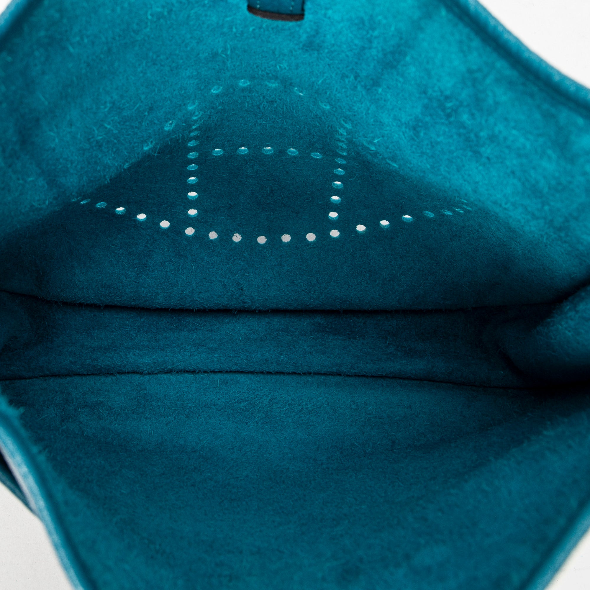 Shoulder Bag Evelyne III PM Blue Izmir Clemence Leather