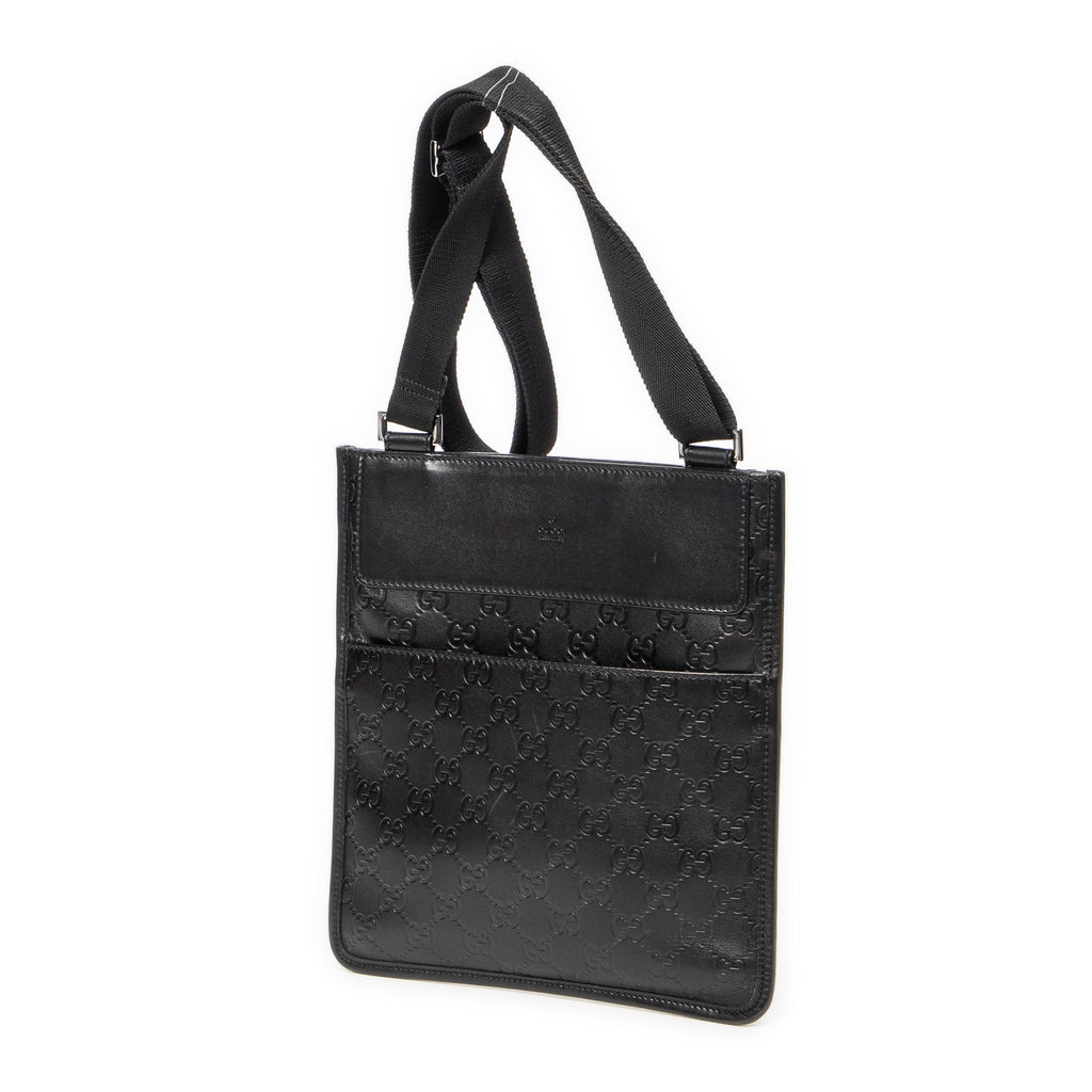 Shoulder Bag Small Flat Messenger Black Guccissima Leather