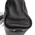 Bolso de mano Soho Tassel Tote Piel de becerro graneada negra