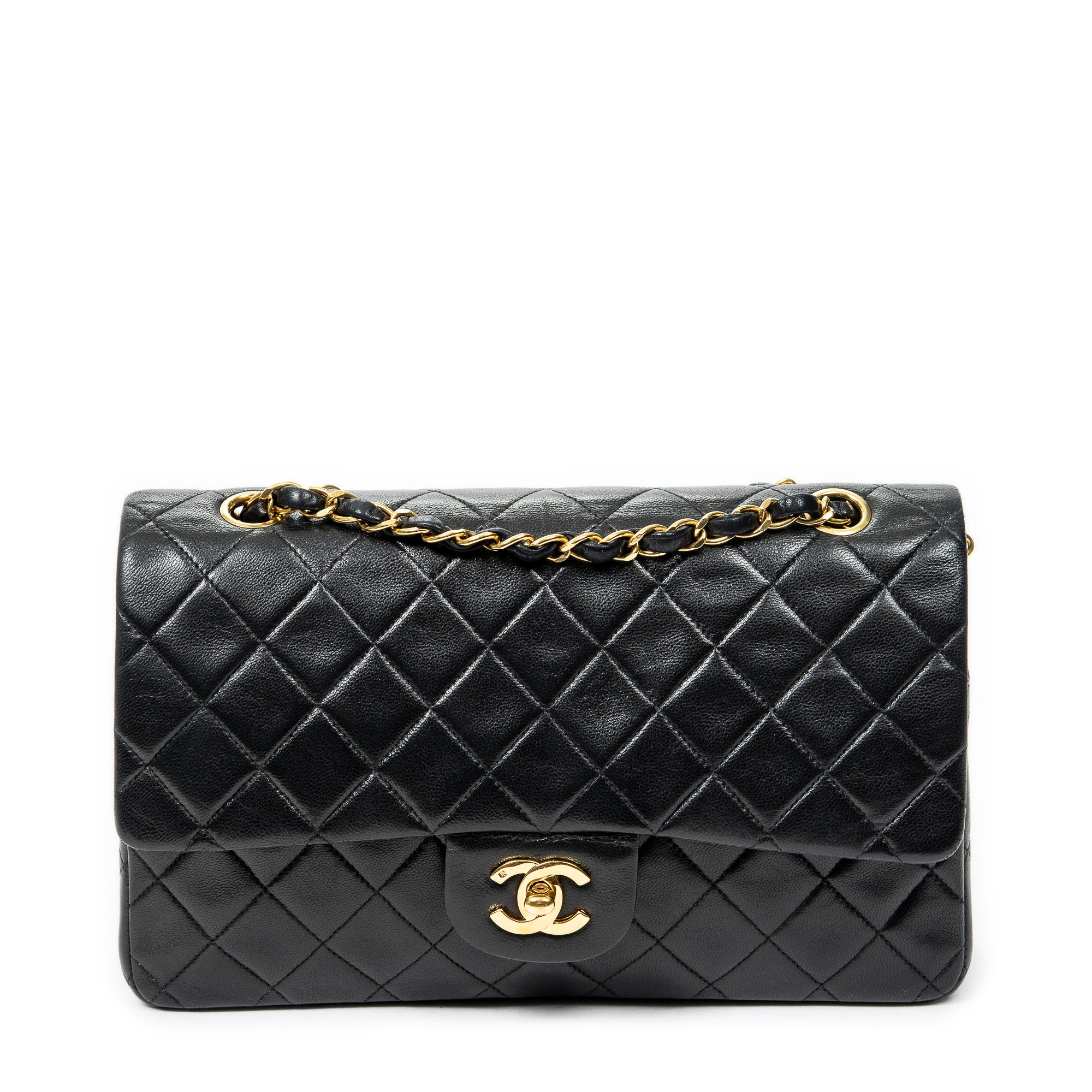 Shoulder bag Classic Double Flap 26 Black Quilted Lambskin Leather