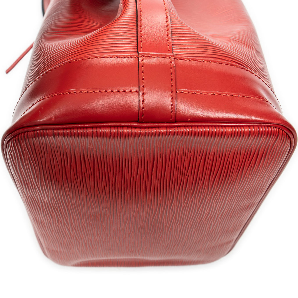 Shoulder bag Noe GM Red Epi