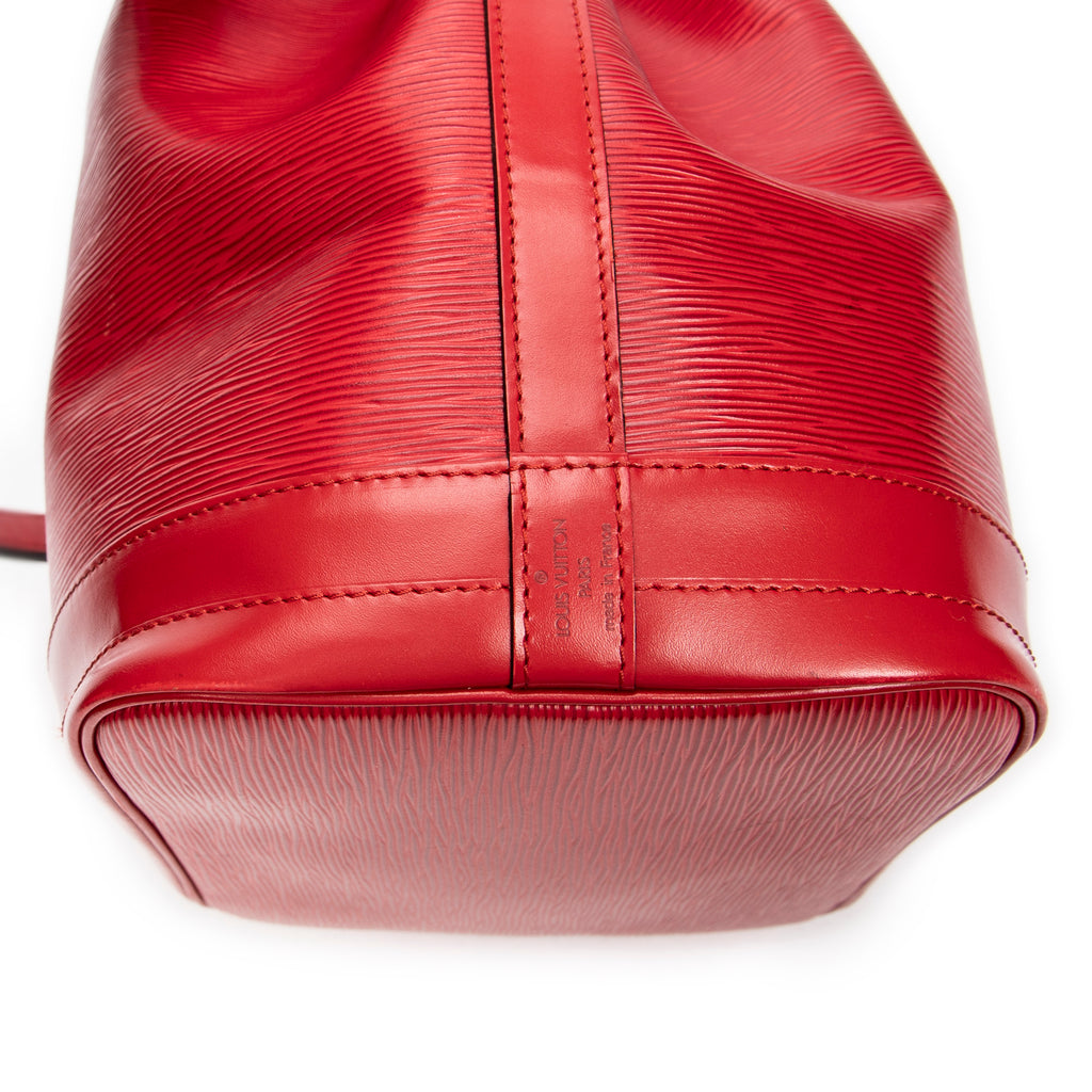 Shoulder bag Noe GM Red Epi