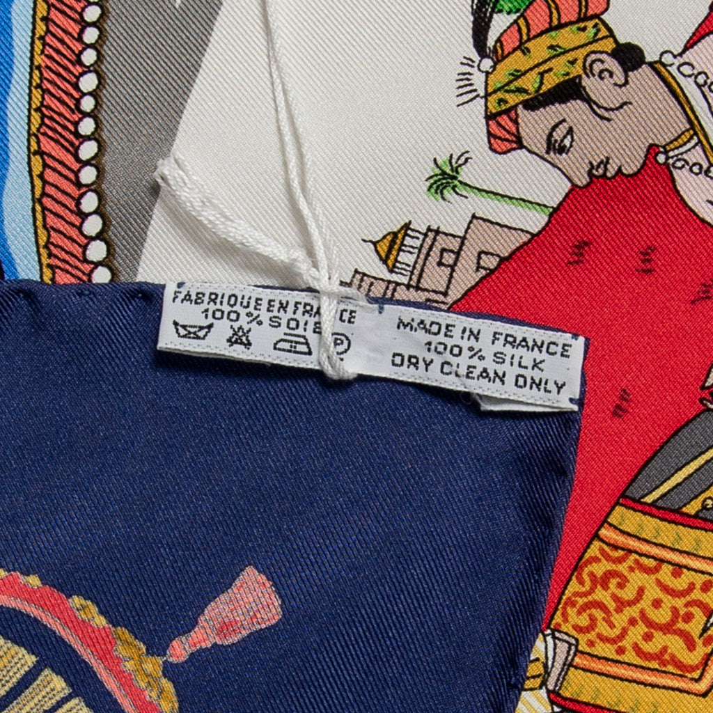 Hermès - Foulard - Bleu marine/Blanc