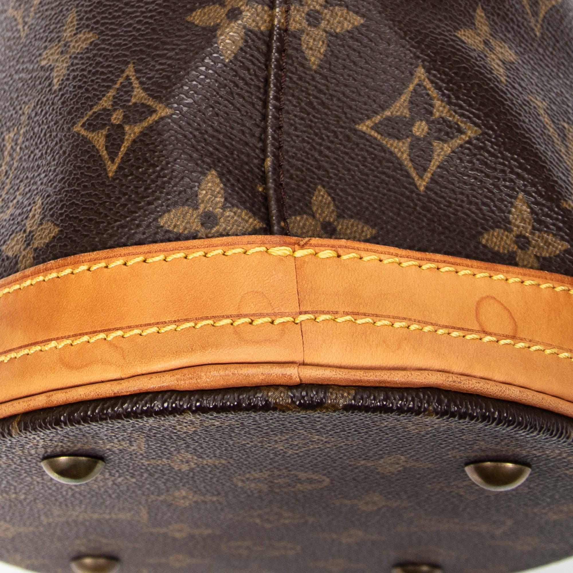 Shoulder bag Bucket PM Brown Monogram Canvas