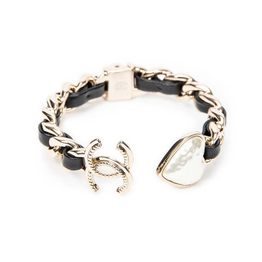 Bracelet CC Heart Chain Link Cuff Bracelet Black Gold Plated