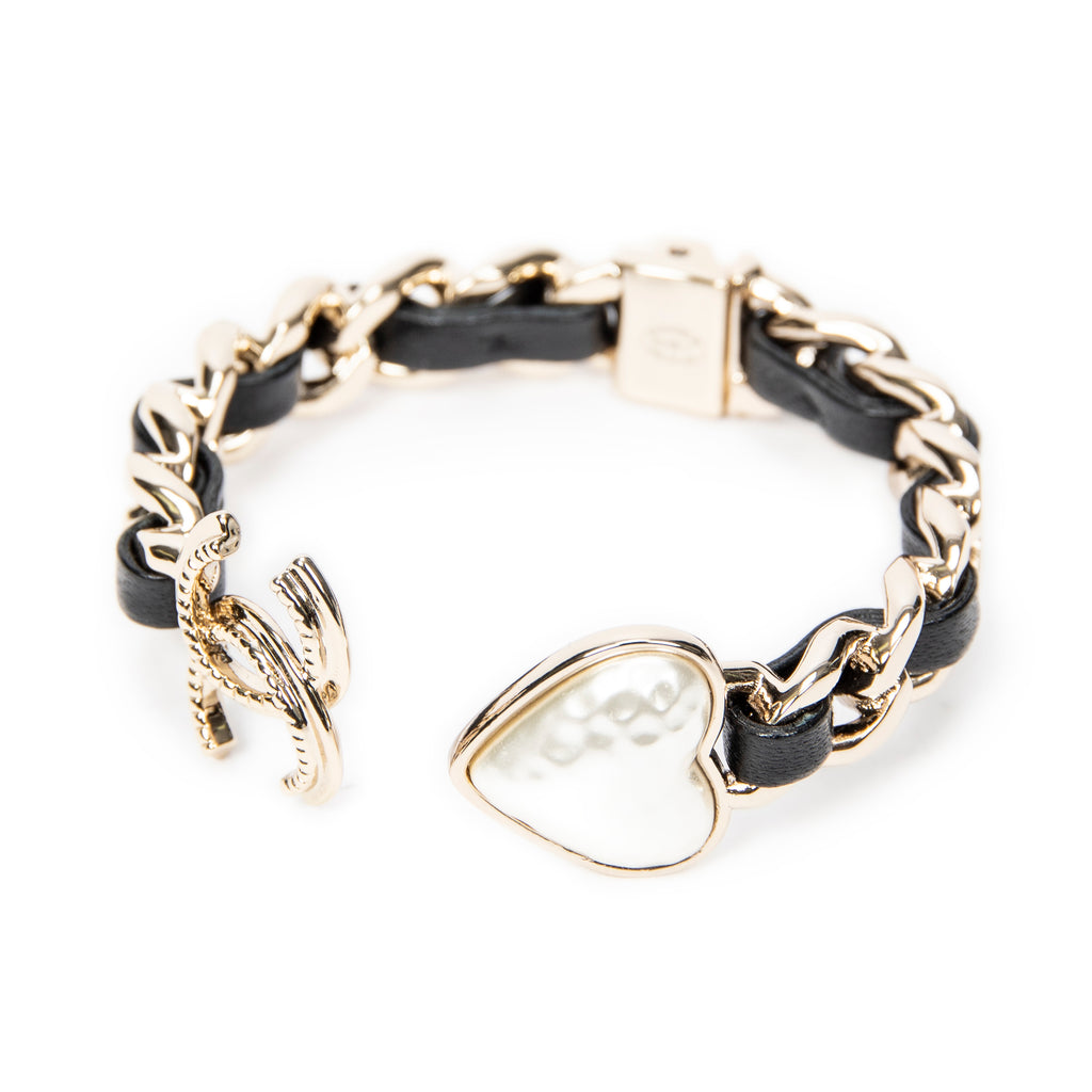 Bracelet CC Heart Chain Link Cuff Bracelet Black Gold Plated