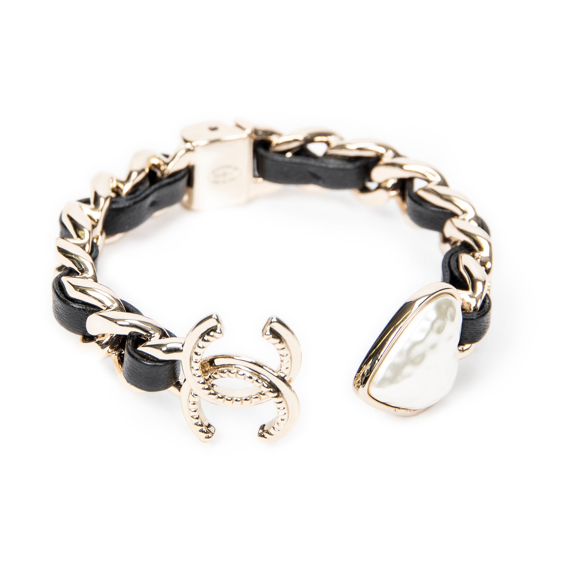Bracelet CC Heart Chain Link Cuff Bracelet Black Gold Plated