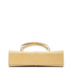 Bolso de hombro Jackie Tote cuadrado de piel de becerro graneada beige