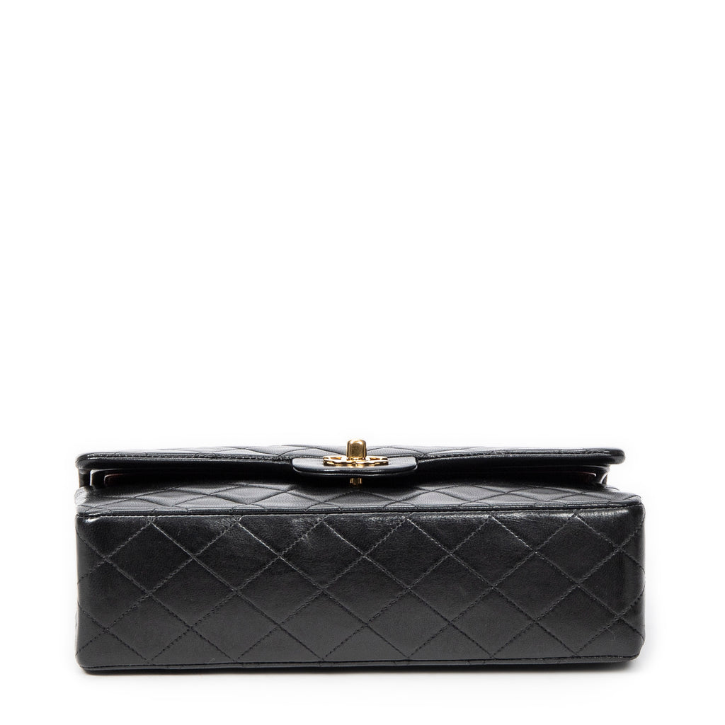 Shoulder bag Classic Double Flap 26 Black Quilted Lambskin Leather