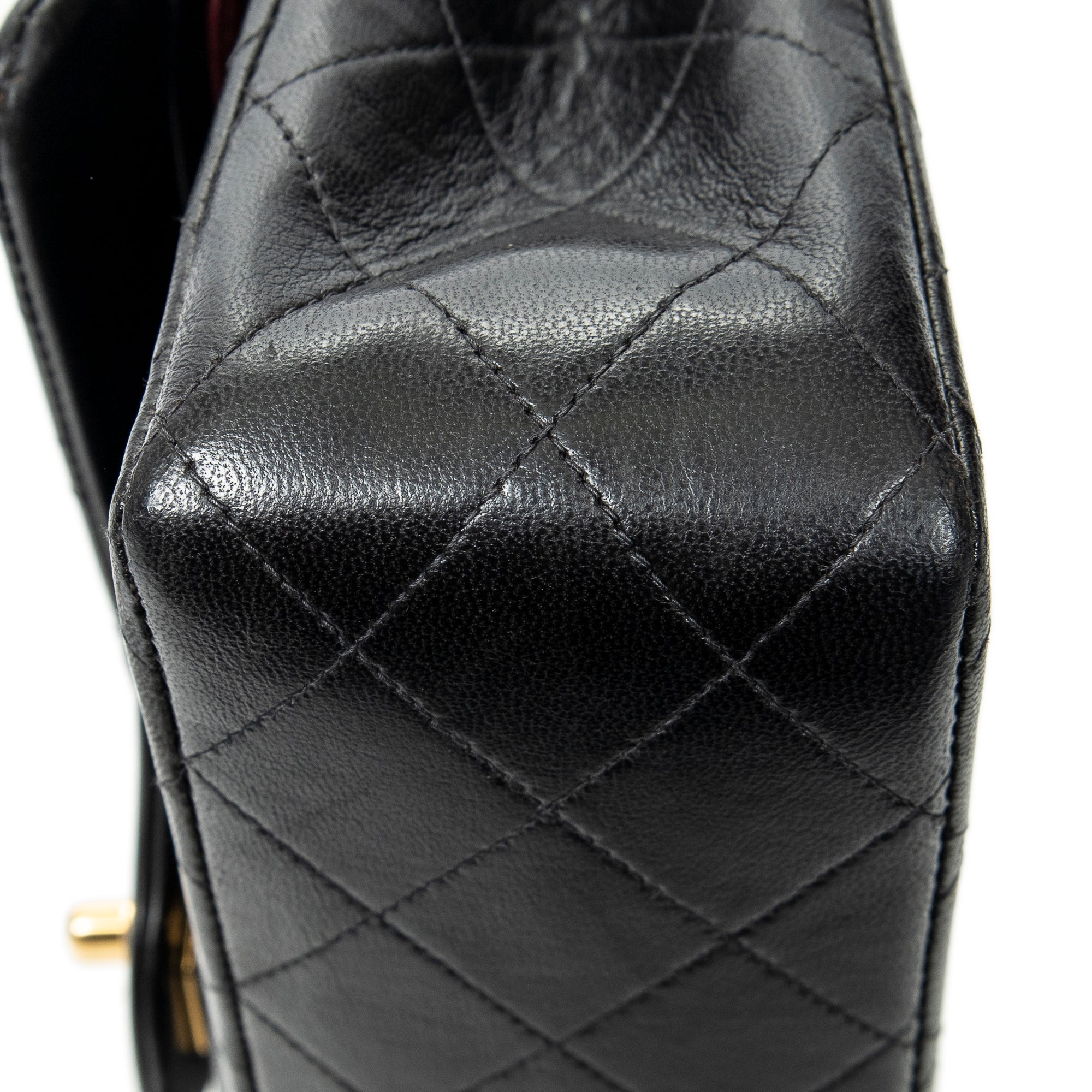 Shoulder bag Classic Double Flap 26 Black Quilted Lambskin Leather