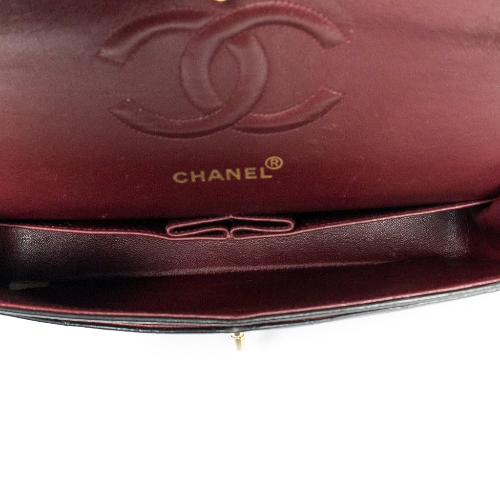 Shoulder bag Classic Double Flap 26 Black Quilted Lambskin Leather