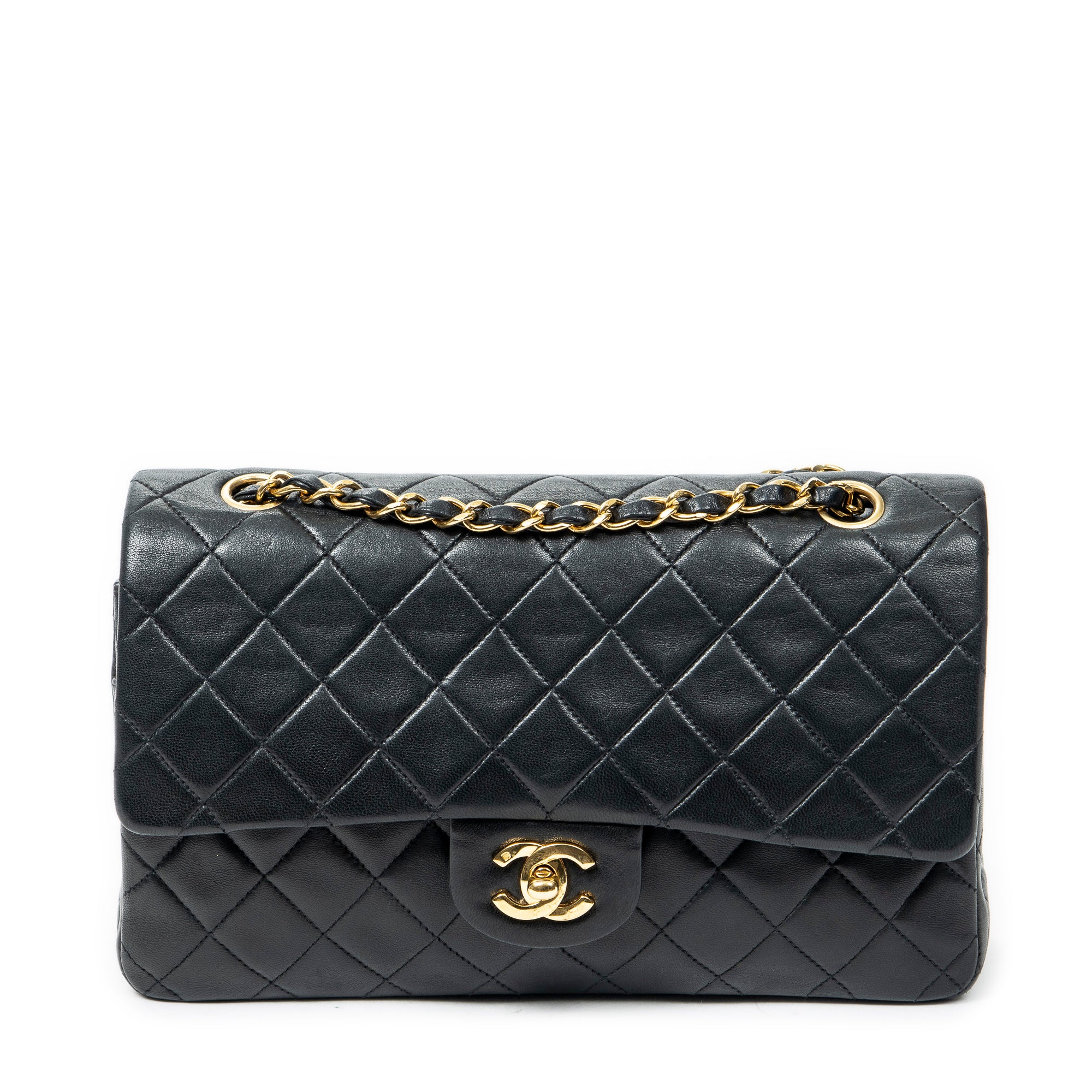 Shoulder bag Classic Double Flap 26 Black Quilted Lambskin Leather