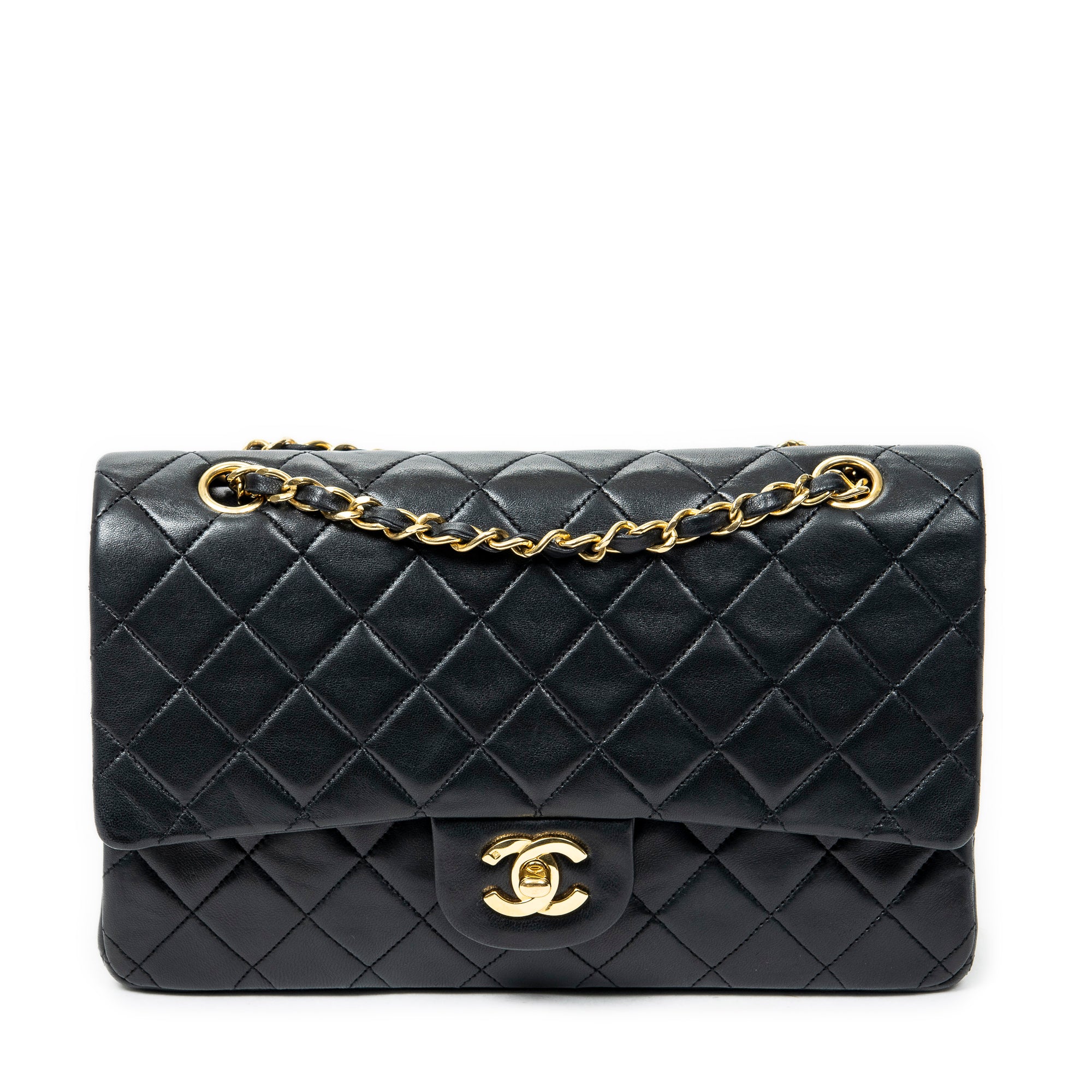 Shoulder bag Classic Double Flap 26 Black Quilted Lambskin Leather