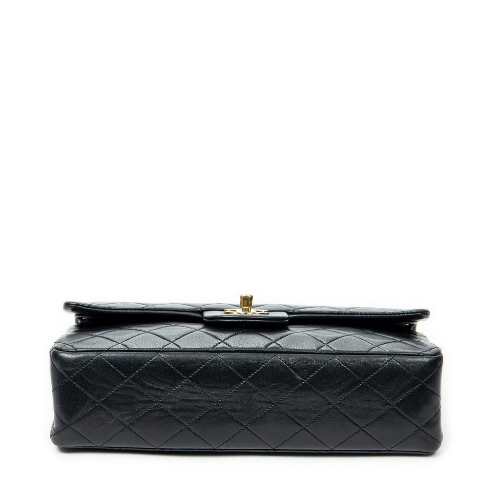 Shoulder bag Classic Double Flap 26 Black Quilted Lambskin Leather