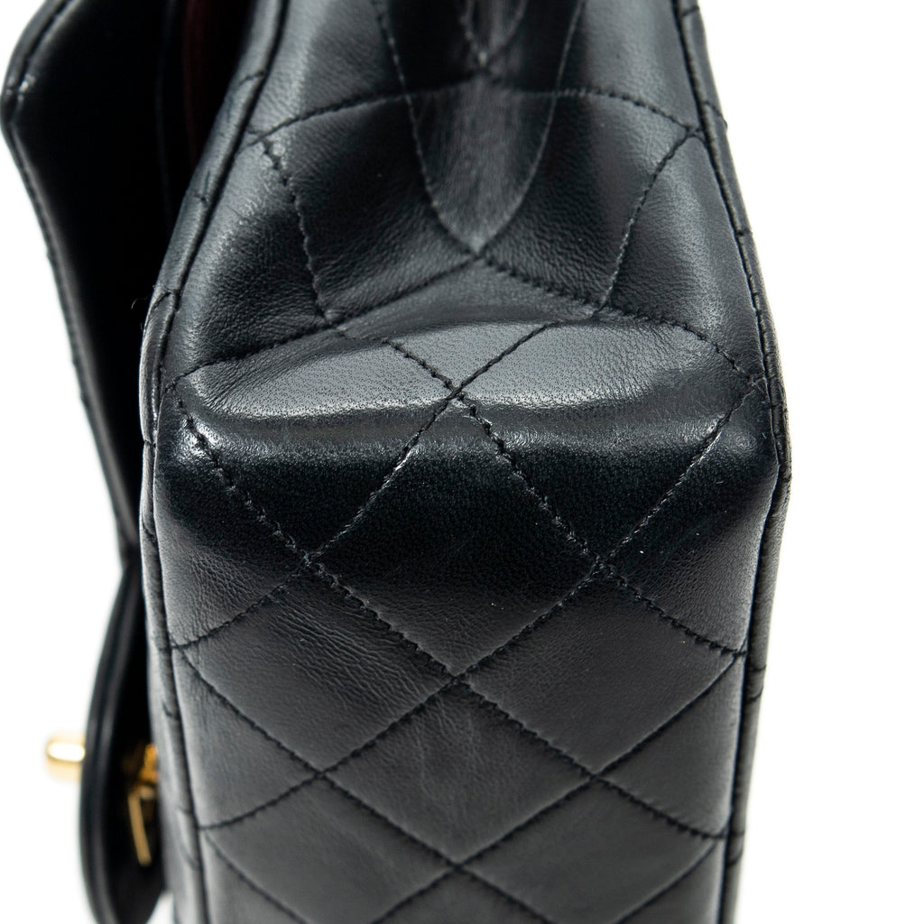 Shoulder bag Classic Double Flap 26 Black Quilted Lambskin Leather