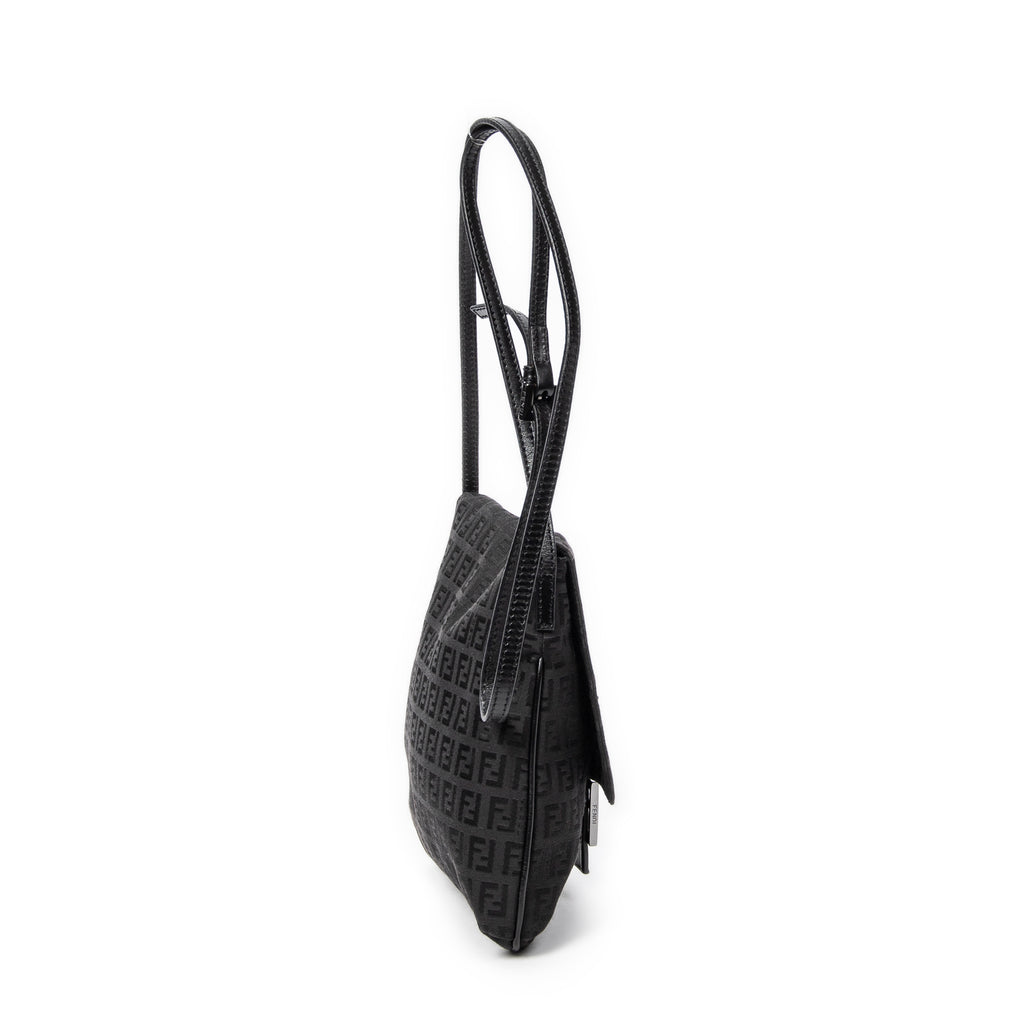 Bolso de hombro con solapa pequeña y bandolera de lona Zucchino negra