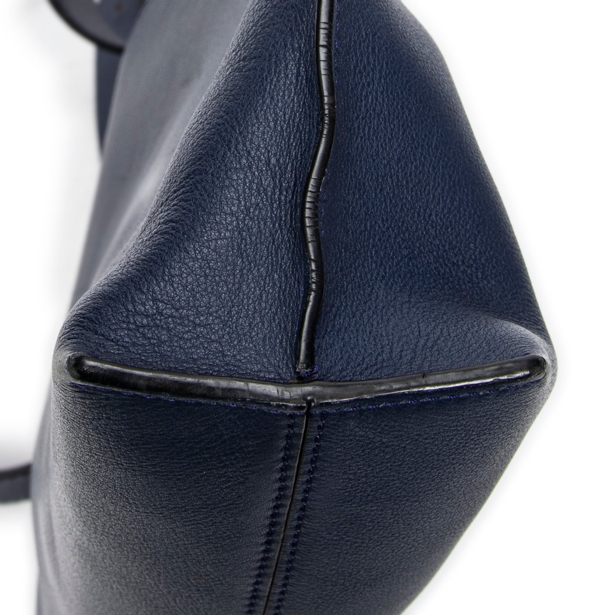 Shoulder Bag Medium T Messenger Navy Calfskin Leather