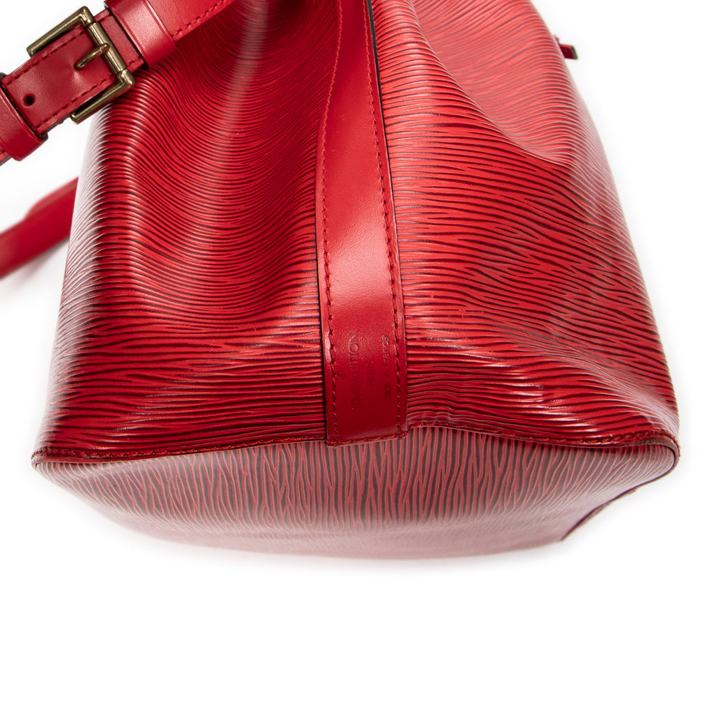 Bolso de Hombro Noe PM Epi Rojo