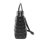 Bolso de Hombro Grande Lady Dior con Cremallera de Piel de Cordero Cannage Negra