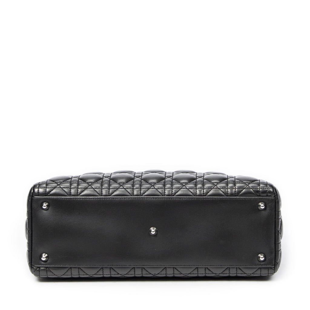 Bolso de Hombro Grande Lady Dior con Cremallera de Piel de Cordero Cannage Negra