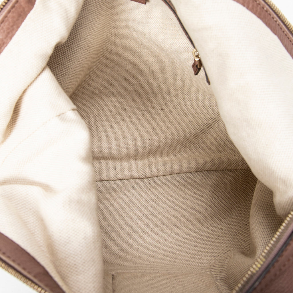 Bolso de hombro Soho con cadena, borla y piel de becerro granulada beige
