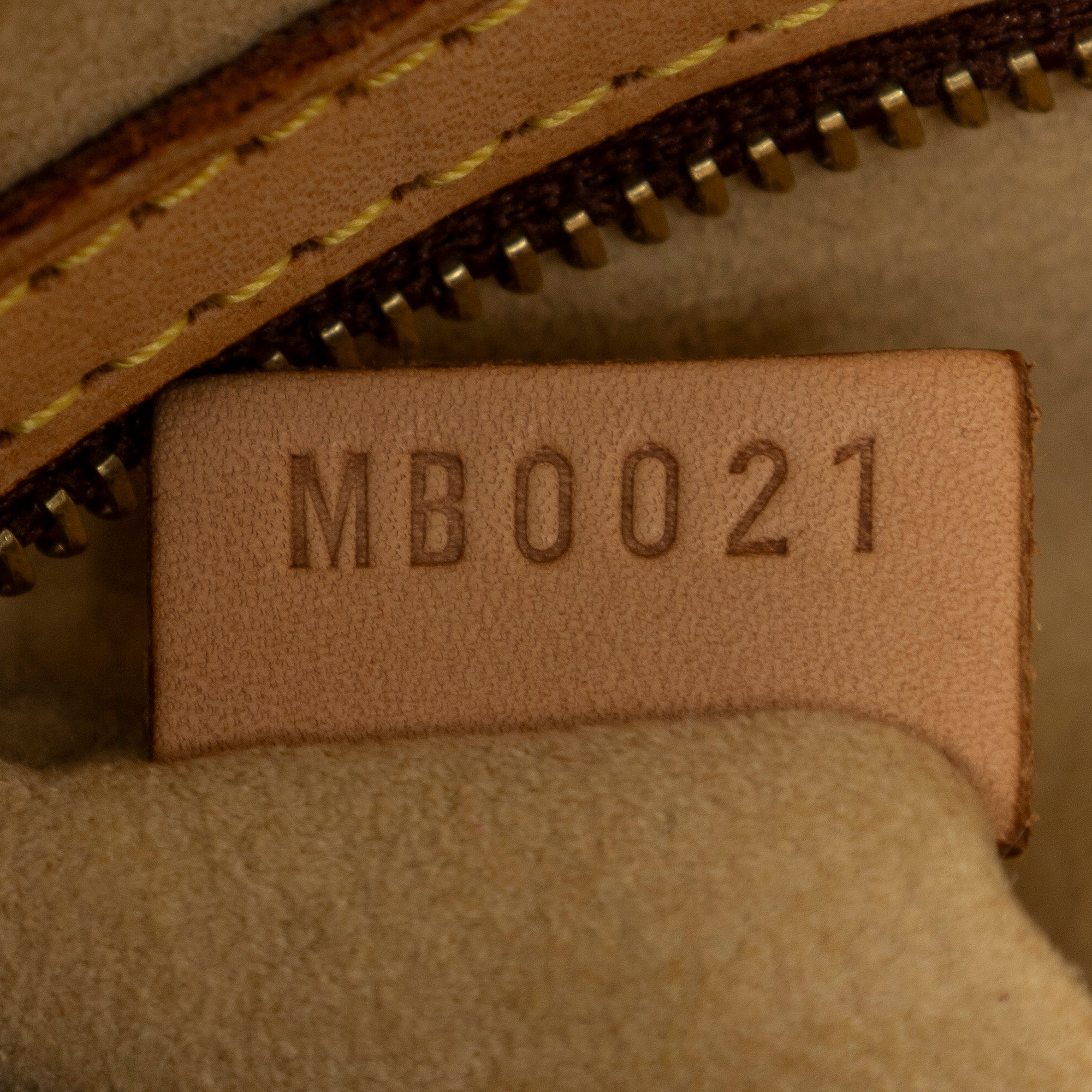 Shoulder Bag Babylone Brown Monogram Canvas